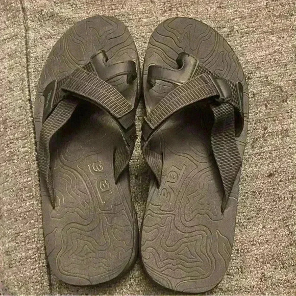 Teva Shoes - Teva women’s Revise 95 sandal black size‎ 10